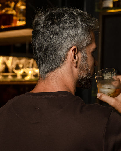 Camisa manga longa café.