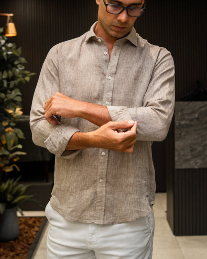 Camisa 100% Linho Marrom.