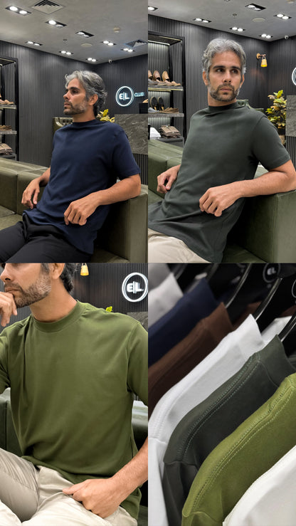 Camiseta gola mais alta algodão egípcio marrom.